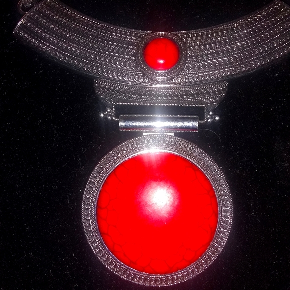 😍DELISCIOUS!/ RED HOWLITE NECKLACE SET ♥️🤗